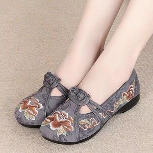 Embroidered Gray Floral Mary Jane Flats